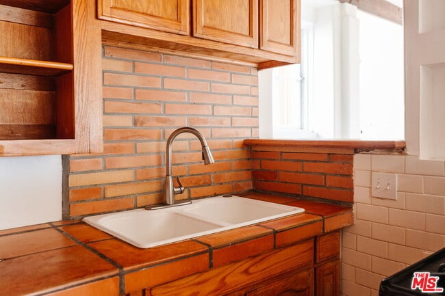 Building Photo - 8186 Gould Ave