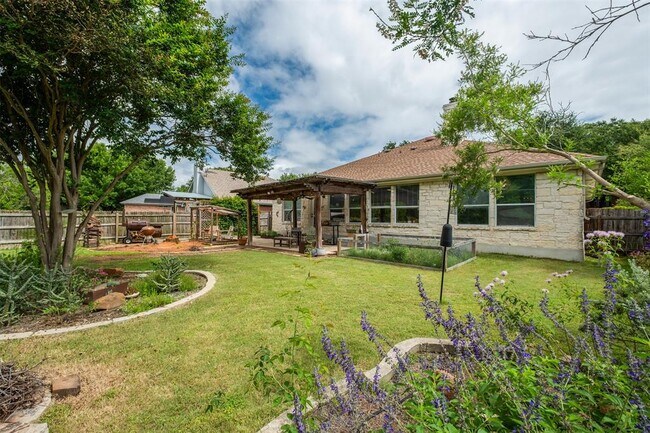 Building Photo - 16853 Tortoise St