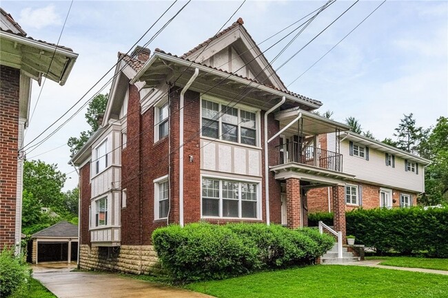 Building Photo - 1523 S Negley Ave