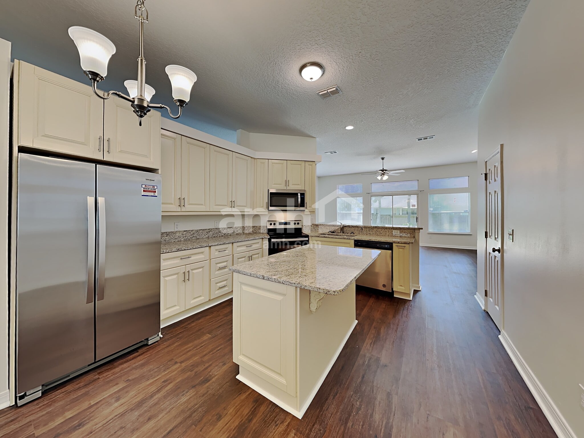 Building Photo - 11373 Chapelgate Ln
