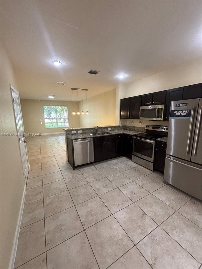 Building Photo - 9456 SW 171st Pl