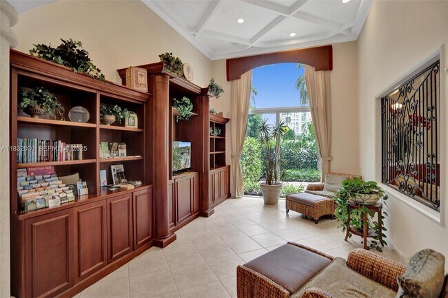 Building Photo - 17100 N Bay Rd