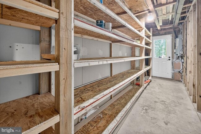 Building Photo - 7827 Archbold Terrace