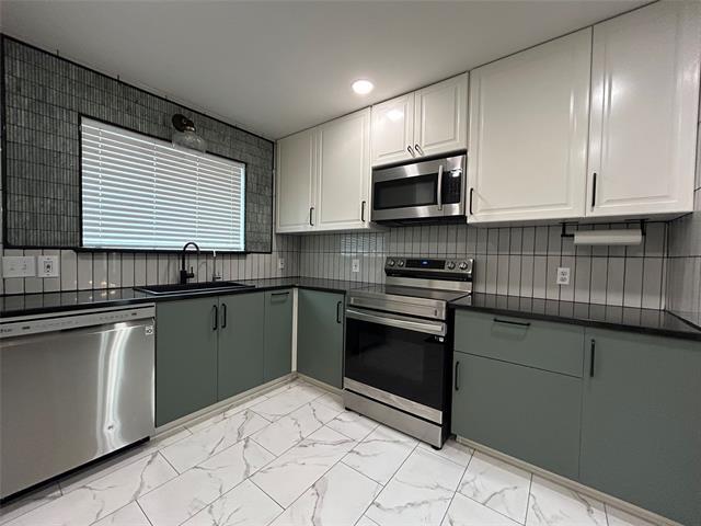 Building Photo - 6409 Stardust Dr N