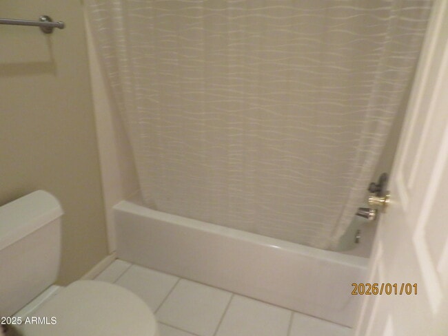 Building Photo - 7748 E Manana Dr