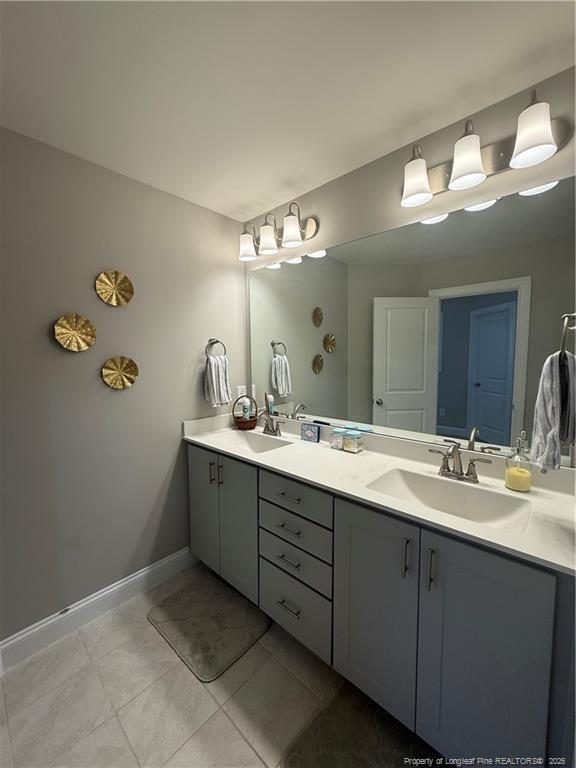 Building Photo - 150 Spruce Holw Cir