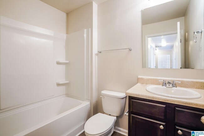 Building Photo - 4691 Woodford Cir