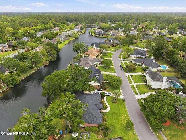 Building Photo - 3667 Cattail Dr S