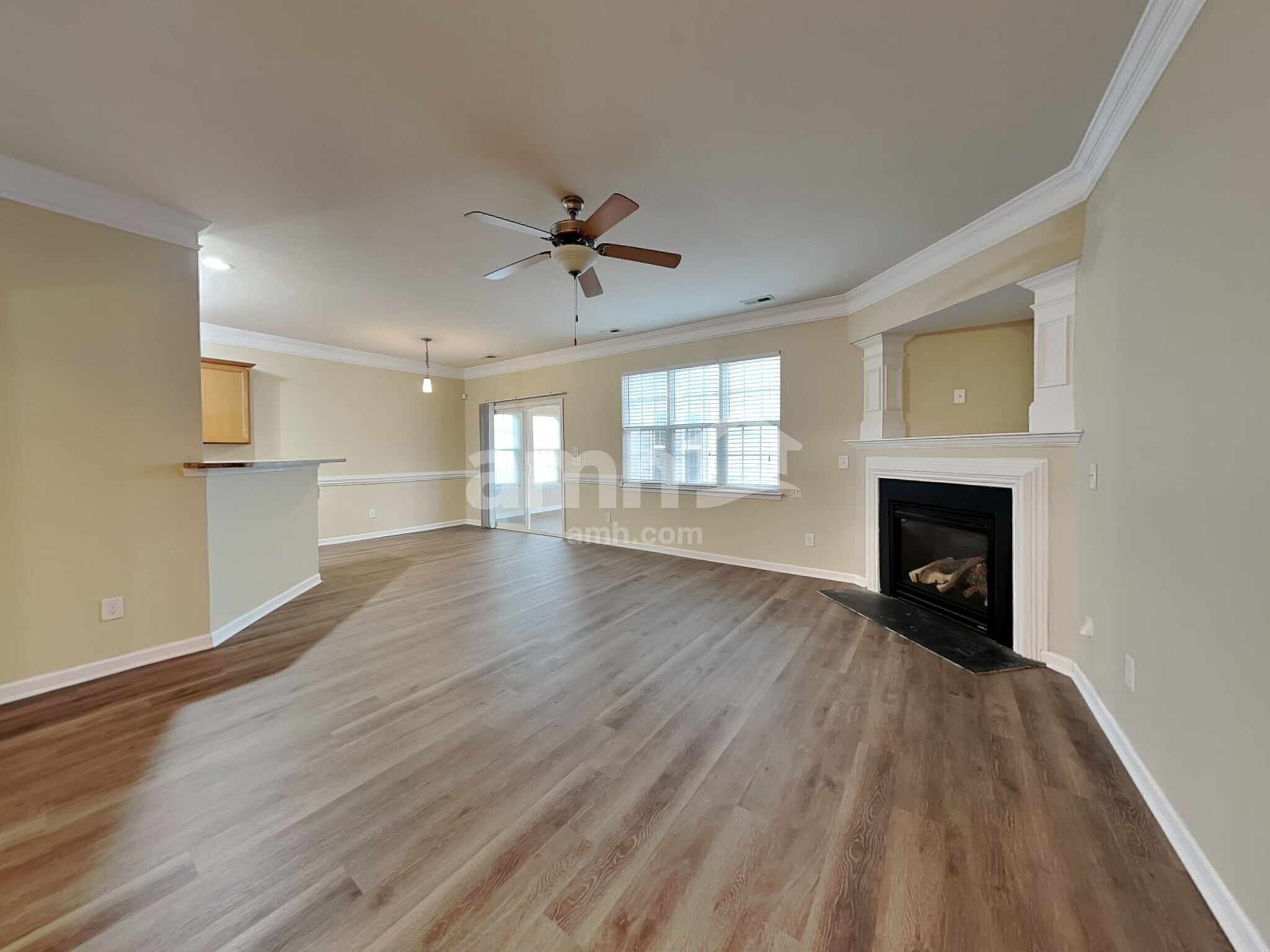 Building Photo - 5279 Crosswinds Rd