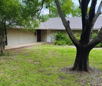Building Photo - 3411 Cameron Ct