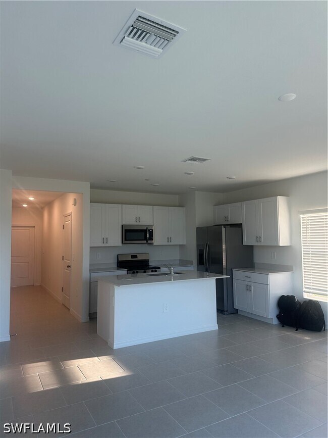 Building Photo - 4241 Caterina Ct