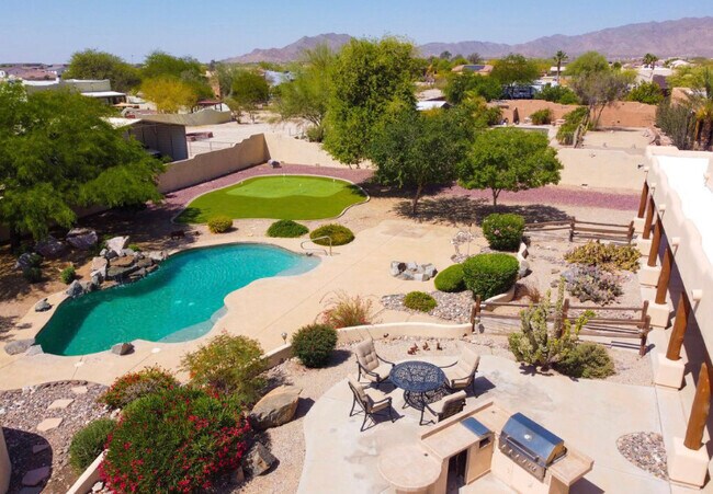 Building Photo - 19725 W Meadowbrook Ave