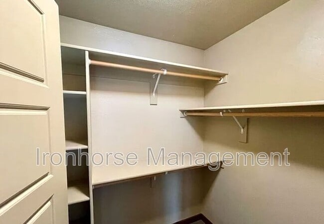 Building Photo - 103 Covey Ct