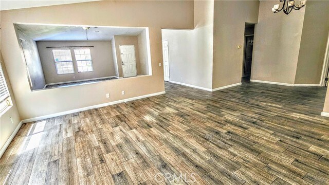 Building Photo - 8819 Dahlia Dr