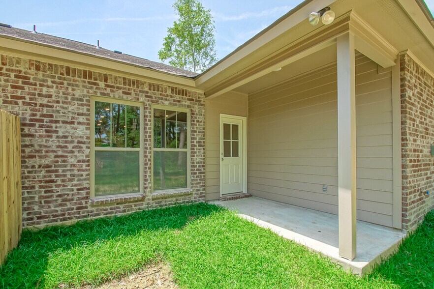 Building Photo - 19905 Grantham Rd