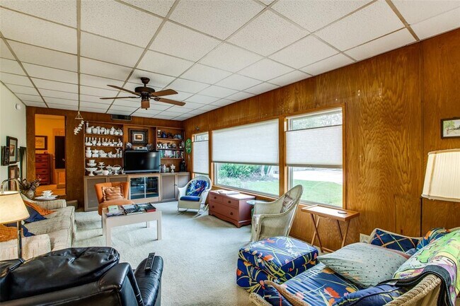 Building Photo - 8421 Baker Dr