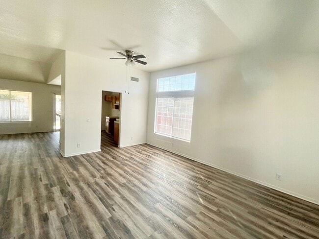 Building Photo - Rosamond 4/2 COMING SOON!