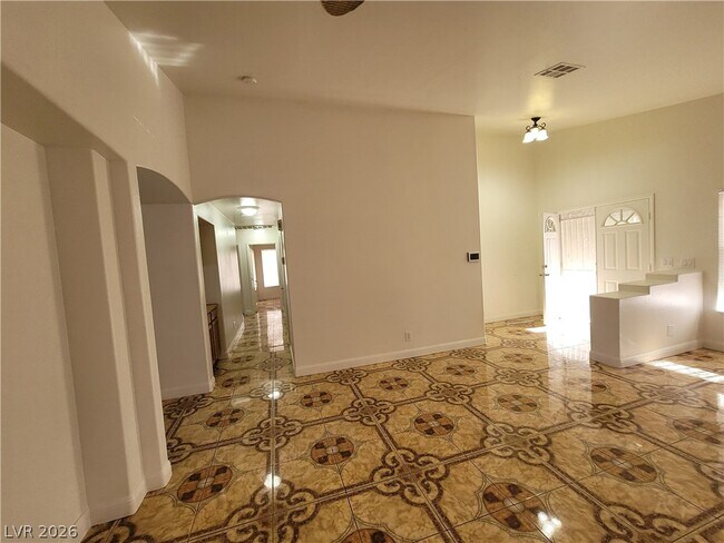 Building Photo - 4406 Cinema Ave