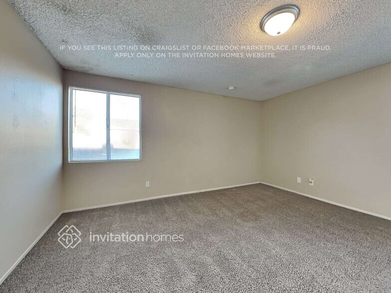 Building Photo - 2666 E Jefferson St