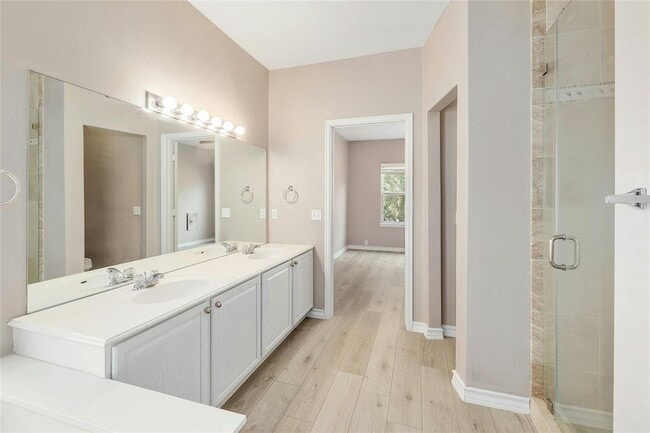 Building Photo - 20704 Silverbell Ln