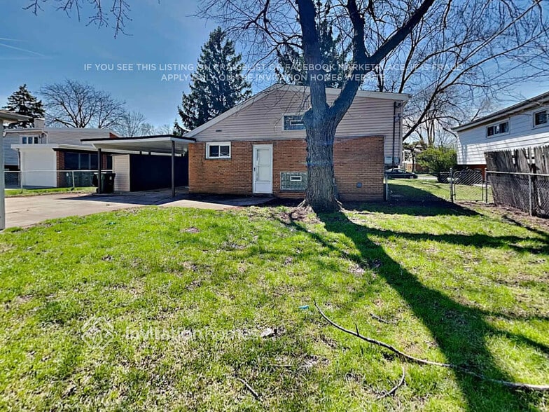 Building Photo - 7504 Emerson St