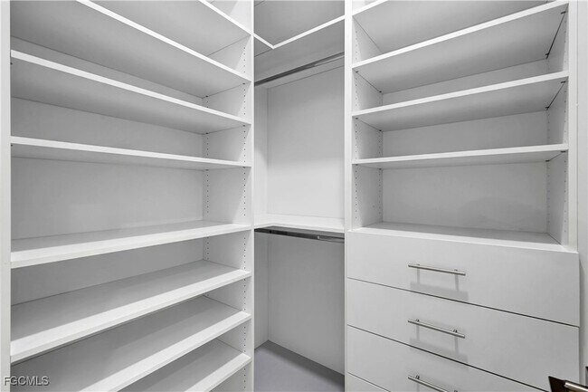 Building Photo - 3366 72nd Ave NE