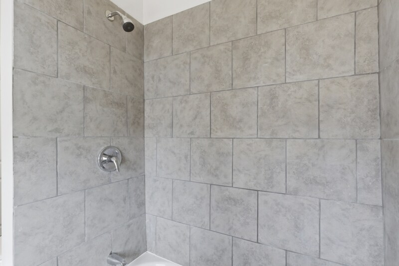 Building Photo - 910 N Arlington Ave