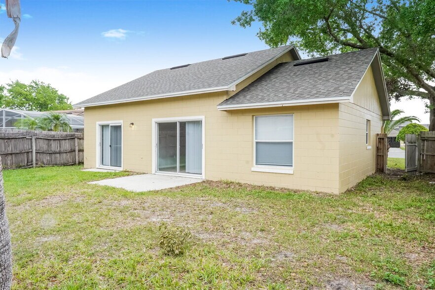 Building Photo - 11860 Shotgate Ct