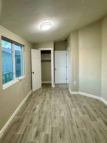 Building Photo - 101 N Seville Dr