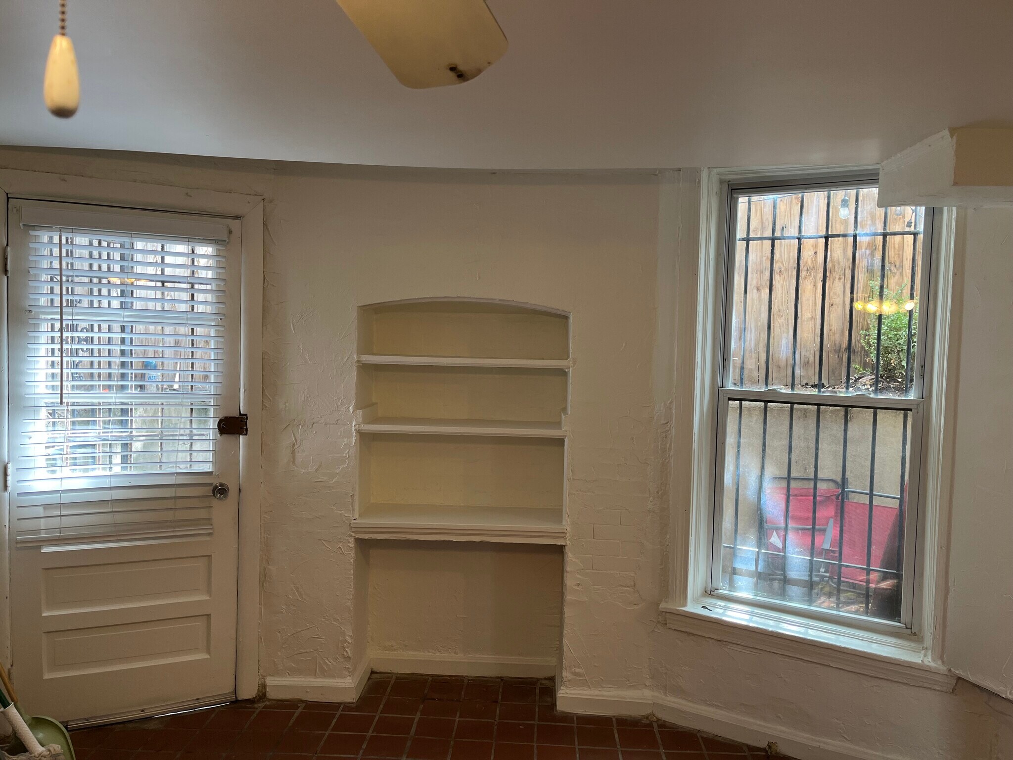 Great living room with patio - 1710 Q St NW