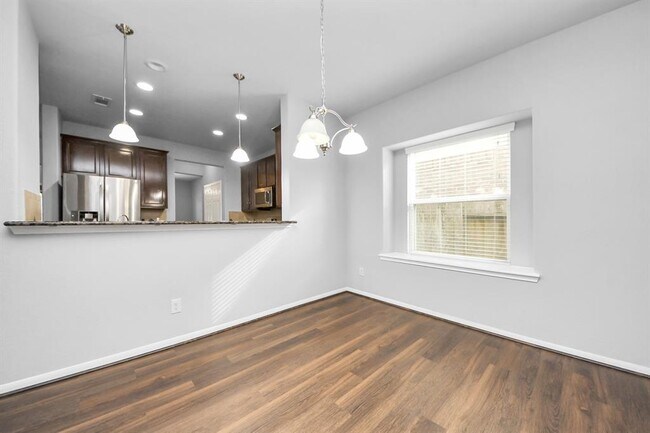 Building Photo - 6306 Bain Dr