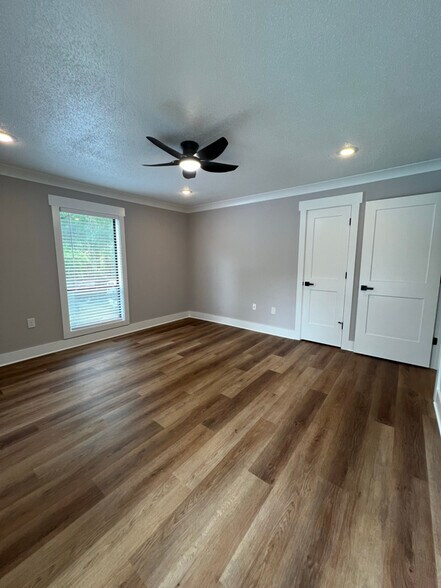 Building Photo - 4906 Sardis Rd