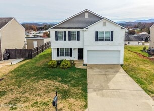 Building Photo - 2545 Cottonwood Dr