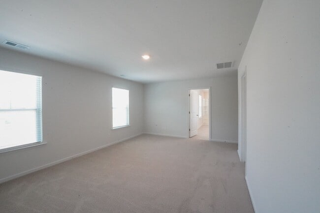 Building Photo - Available Soon!