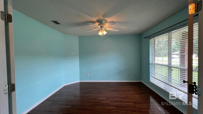 Building Photo - 126 Destrehan Rd