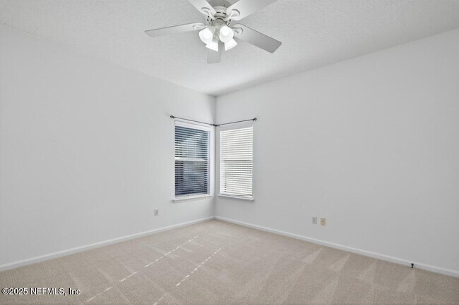 Building Photo - 1440 S Burgandy Trail