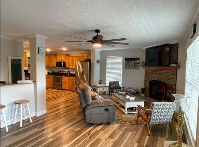 Primary Photo - 40 Baum Weg