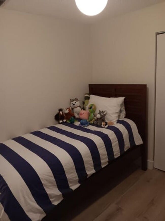 Building Photo - 13155 Chadwick Ct