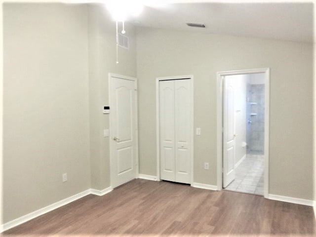 Building Photo - 12826 Lake Vista Dr