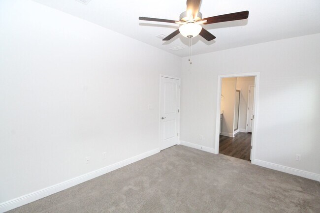 Building Photo - 4BR/2.5BA Home Near NAS Pensacola with First-Floor Primary, Stainless Kitchen & Covered Patio
