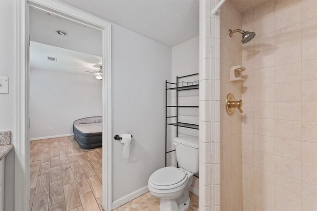 Building Photo - 20618 Fieldtree Dr