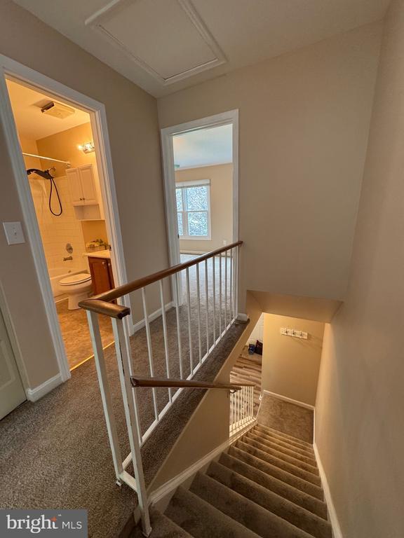 Building Photo - 10601 Greta Lynn Ct