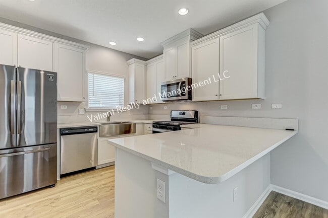 Building Photo - 278 Holly Forest Dr