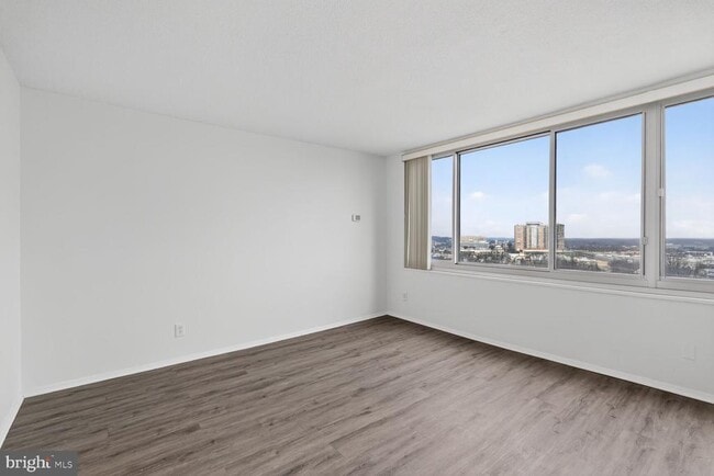 Building Photo - 11801 Rockville Pike