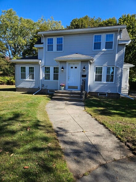 Primary Photo - 15A Starkey Ave