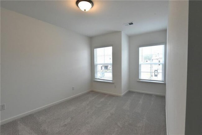 Building Photo - 572 Sausalito Walk