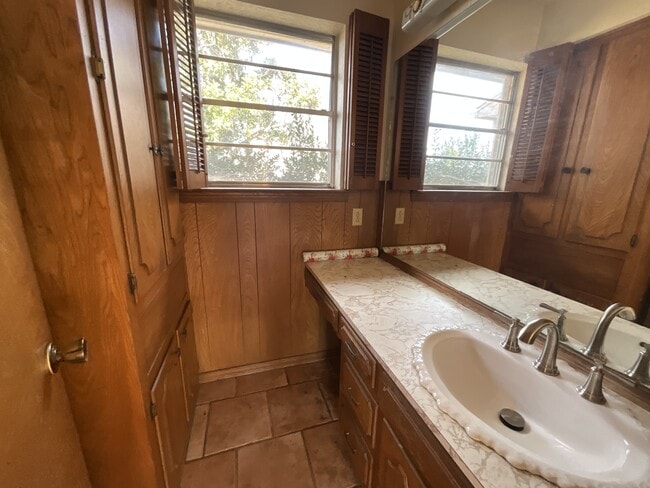 Building Photo - 1631 Co Rd 4413