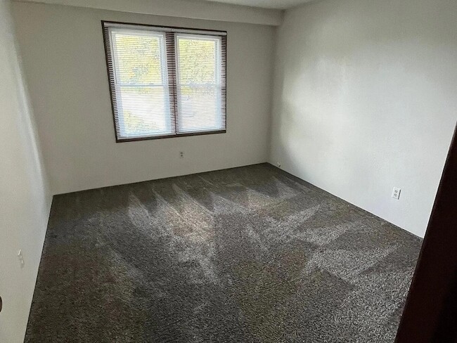 Building Photo - 12631 W Michigan Ave