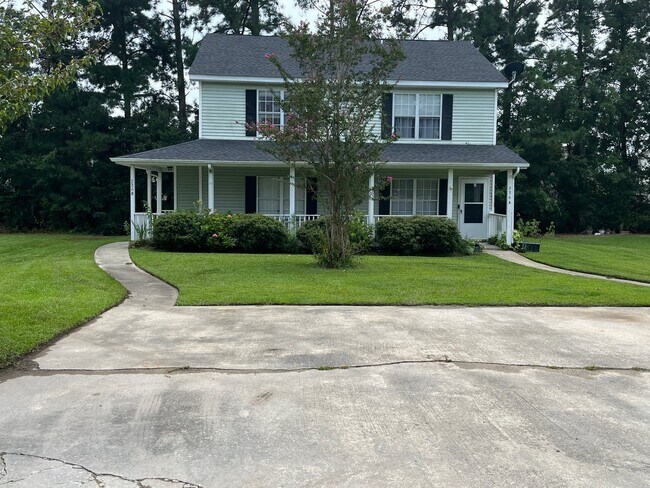 Building Photo - 226 Plantation Dr
