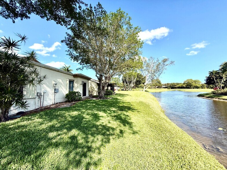 Building Photo - 5670 Piping Rock Dr